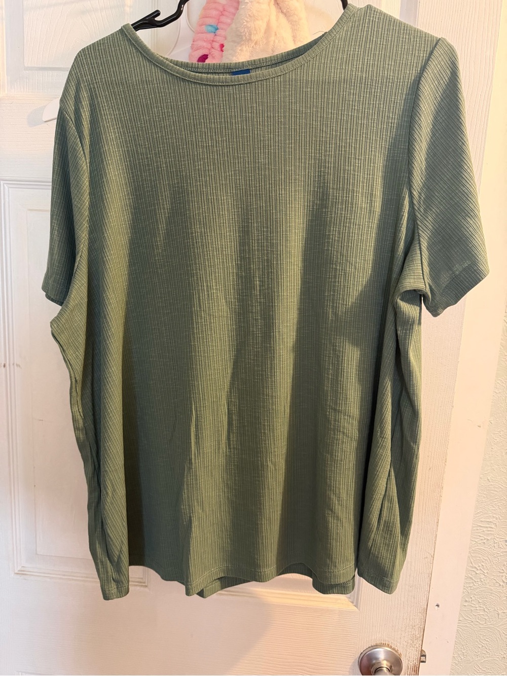 Classic Ribbed Crewneck Shirt In Green